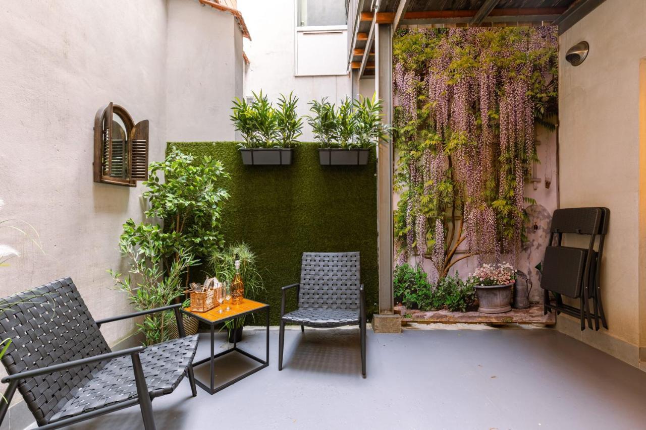 Authentic Apartment In The Heart Of Antuérpia Exterior foto