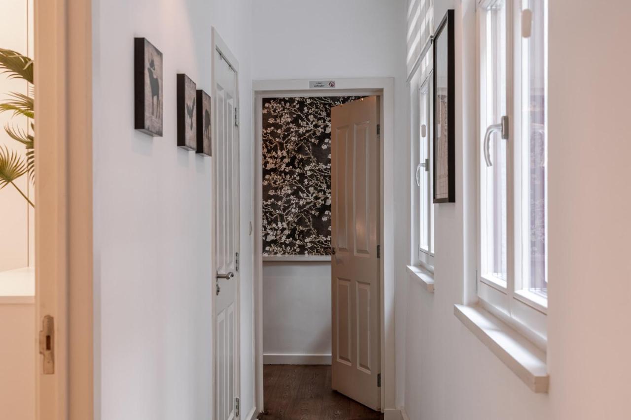 Authentic Apartment In The Heart Of Antuérpia Exterior foto